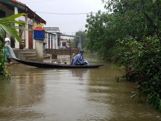 Hồ thủy điện đồng loạt điều tiết nước về hạ lưu, hàng ngàn hộ dân di dời khẩn cấp ảnh 3