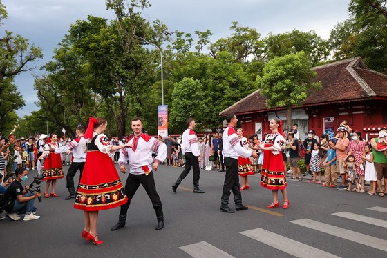 Tuần lễ Festival Huế 2022 qua góc nhìn người nước ngoài ảnh 2