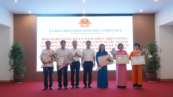 Kiều bào chung tay xây dựng Thừa Thiên - Huế thành Thành phố trực thuộc Trung ương ảnh 3