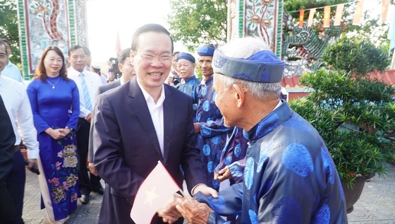 Thường trực Ban Bí thư Võ Văn Thưởng dự Ngày hội Đại đoàn kết toàn dân tộc tại Thừa Thiên-Huế ảnh 1