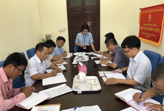 Kỷ luật Phó Chủ nhiệm UBKT Đảng ủy Học viện Âm nhạc Huế làm lộ tài liệu Nhà nước ảnh 1