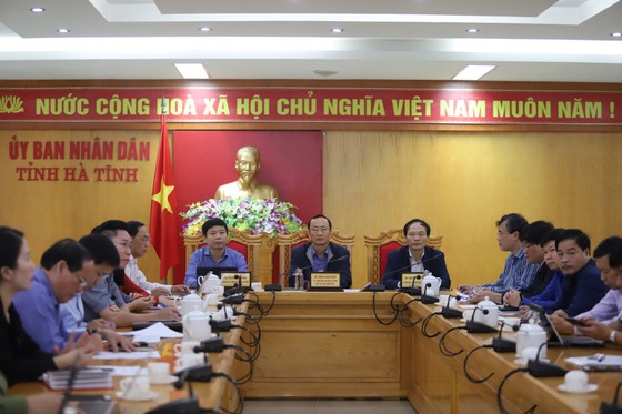 Hà Tĩnh tập trung giúp dân khắc phục hậu quả thiệt hại do mưa lũ gây ra ảnh 1 Hà Tĩnh tập trung giúp dân khắc phục hậu quả thiệt hại do mưa lũ gây ra ảnh 1