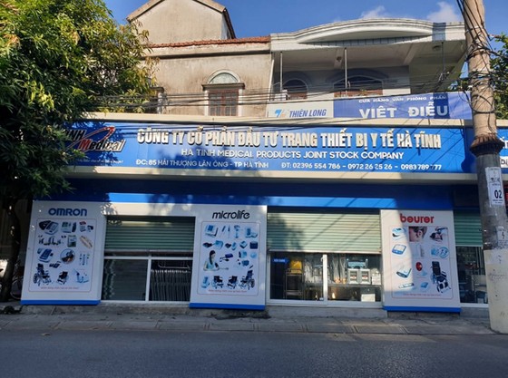 Khởi tố các bị can liên quan vụ nâng khống thiết bị y tế tại Hà Tĩnh ảnh 1