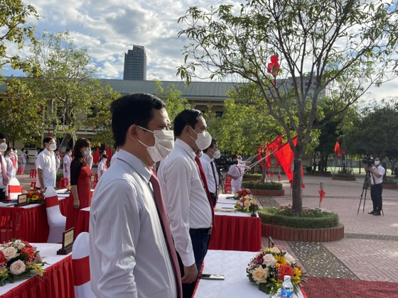 Nhiều địa phương tổ chức lễ khai giảng “đặc biệt” ảnh 12