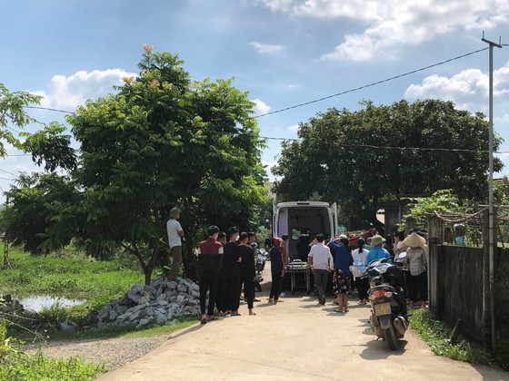 Khởi tố nam sinh lớp 11 đâm bạn cùng trường tử vong trên đường đi học về ảnh 1