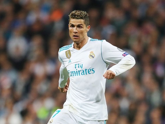 Người hâm mộ Man.United muốn Ronaldo ngăn Liverpool vô địch. Ảnh: Getty Images