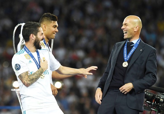 Zidane tạo nên kỷ lục chưa từng có cùng Real. Ảnh: Getty Images 