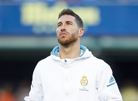 Ramos đã xin lỗi Salah. Ảnh: Getty Images