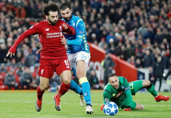 Mohamed Salah đã dẫn dắt Liverpool tiến vào vòng 1/8. Ảnh: Reuters  