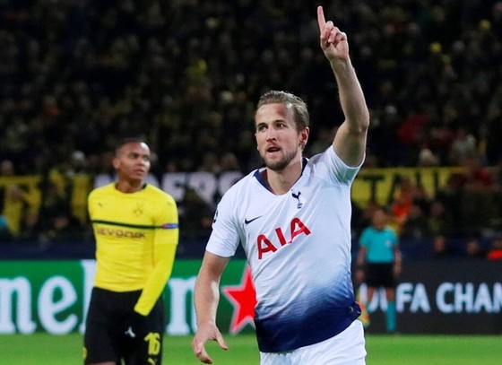 Ajax lật đổ “vương triều” của Real ảnh 1