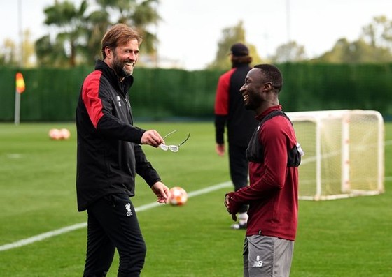 Lại thua trước Pep, Klopp và học trò tìm nơi “tĩnh tâm” ảnh 1