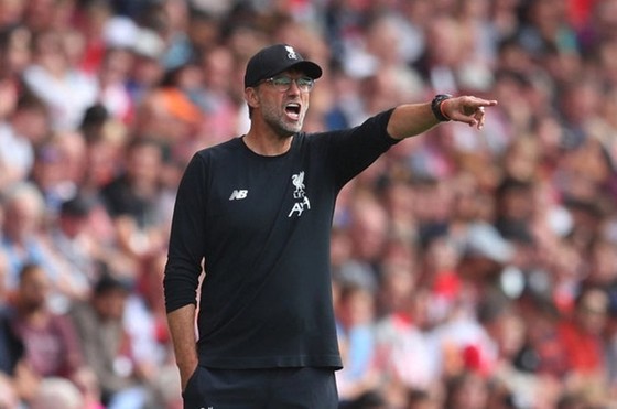 HLV Jurgen Klopp tin tưởng Liverpool đã sẵn sàng thích ứng mọi trước áp lực. Ảnh: Getty Images 