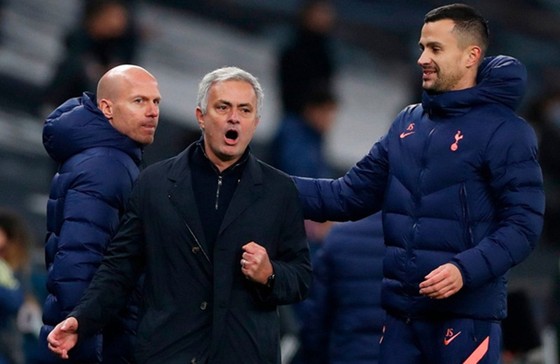 Tottenham tiếp tục tiến đi theo cách của Mourinho ảnh 1
