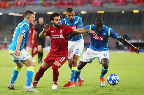 Salah bất lực và Liverpol thua 0-2 ở lần gần nhất đến Napoli. Ảnh: Getty Images