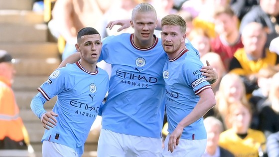 Haaland “Hạnh phúc được Pep dẫn dắt, may mắn được chơi cạnh De Bruyne” ảnh 1