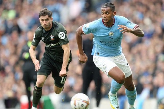 Guardiola thận trọng trước “bài kiểm tra khó nhất” tại Anfield ảnh 1