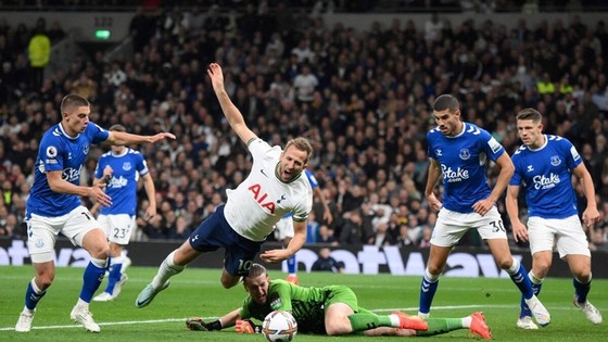 Đánh bại Everton, Tottenham áp sát ngôi đầu ảnh 1