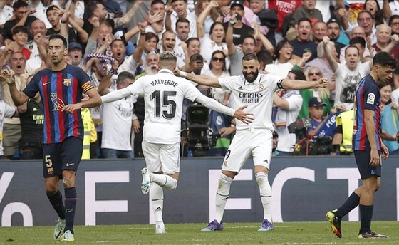 Karim Benzema và Real Madrid tiếp tục khẳng định đẳng cấp ở các trận cầu lớn.