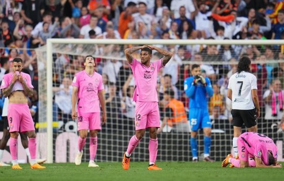 Espanyol đã phải xuống hạng khỏi La Liga lần thứ 2 chỉ sau sau ba mùa giải.