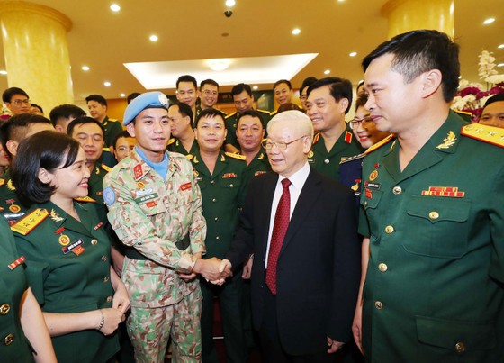 Tổng Bí thư Nguyễn Phú Trọng với các đại biểu. Ảnh: TTXVN