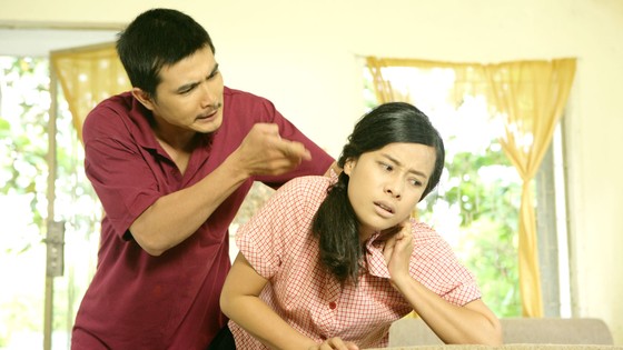 Bạo hành gia đình từ đời lên phim ảnh 1 Bạo hành gia đình từ đời lên phim ảnh 1