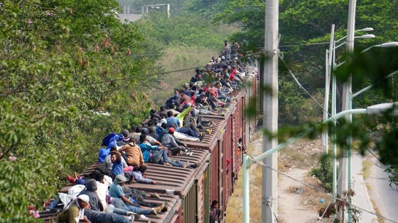 Người di cư tại biên giới Mexico trước khi tìm đường sang Mỹ