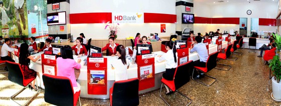 HDBank công bố báo cáo kiểm toán năm 2020: Lợi nhuận trên 5.800 tỷ, lãi từ dịch vụ tăng gấp rưỡi ảnh 1 HDBank công bố báo cáo kiểm toán năm 2020: Lợi nhuận trên 5.800 tỷ, lãi từ dịch vụ tăng gấp rưỡi ảnh 1