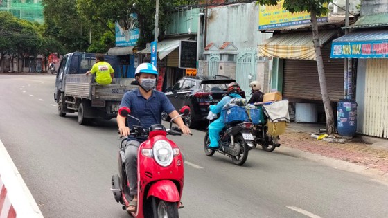 Các tỉnh Đông Nam bộ từng bước nới lỏng giãn cách xã hội ảnh 1 Các tỉnh Đông Nam bộ từng bước nới lỏng giãn cách xã hội ảnh 1