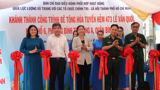 Lễ cắt băng khánh thành một con hẻm tại phường Bình Trị Đông A, quận Bình Tân, TPHCM do Ban chỉ đạo hỗ trợ kinh phí xây dựng