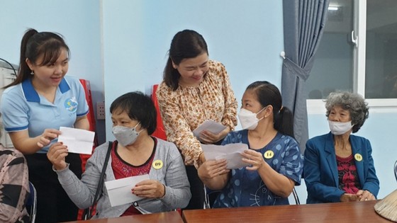 Tiếp sức đến trường học sinh vượt khó, học giỏi ảnh 3