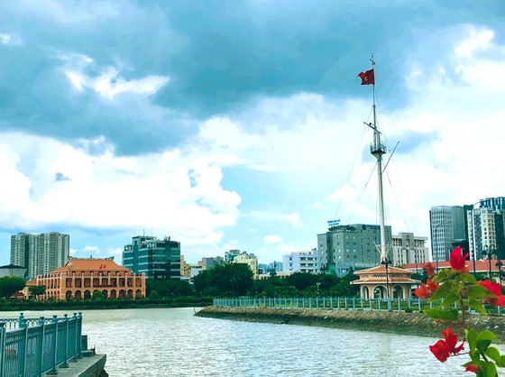 Cột cờ Thủ Ngữ hơn 150 năm bên sông Sài Gòn