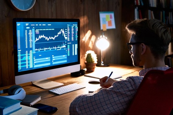 Vì sao Bitcoin hay 'sập' giá vào cuối tuần? ảnh 1