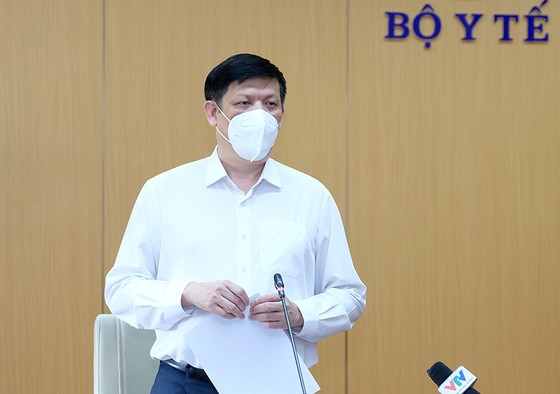 Việt Nam triển khai chiến dịch tiêm chủng lớn nhất trong lịch sử ảnh 1
