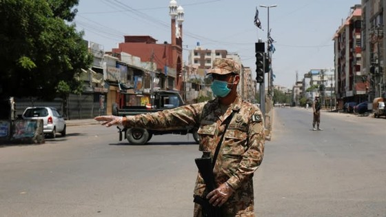 Pakistan moves to save face as coronavirus hits Belt and Road ảnh 1