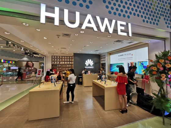 Huawei - Con tốt trong ván cờ quyền lực 