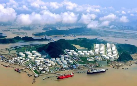 Trịnh Châu chỉ là dạo đầu, In-fa hóa siêu bão: Sức mạnh đáng sợ trực chỉ kho báu chiến lược của TQ - Ảnh 2. Trịnh Châu chỉ là dạo đầu, In-fa hóa siêu bão: Sức mạnh đáng sợ trực chỉ kho báu chiến lược của TQ - Ảnh 2.