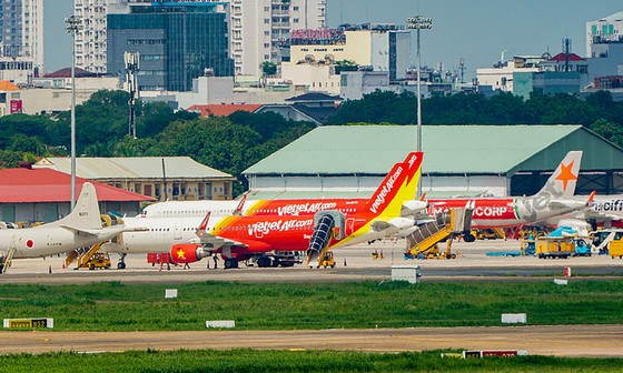 Aircraft at Tan Son Nhat Airport in Ho Chi Minh City, June 14, 2020. Photo by VnExpress/Quynh Tran