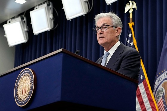 Chủ tịch Fed Jerome Powell trong buổi họp báo ngày 22/3. Ảnh: AP 