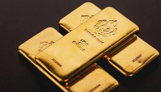 Giá vàng 31/3: 57 triệu đồng/lượng, vàng tăng mạnh, đồng bạc xanh suy yếu