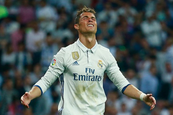 Thảm họa Ronaldo ảnh 1