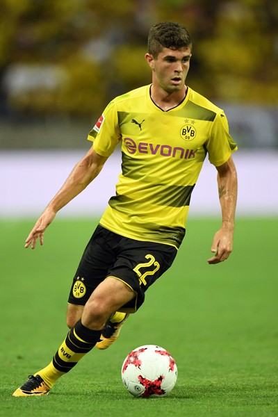 Christian Pulisic tin rằng Dortmund có cơ hội soán ngôi của  Bayern Munich trong mùa bóng sắp tới .
