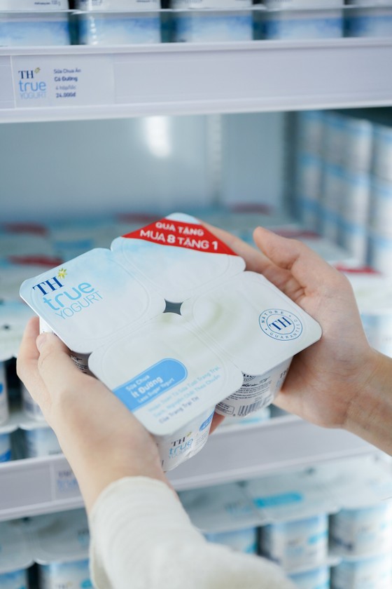 Sữa chua mới của TH: Ít đường hơn, ngon thanh nhẹ ảnh 2 Sữa chua mới của TH: Ít đường hơn, ngon thanh nhẹ ảnh 2