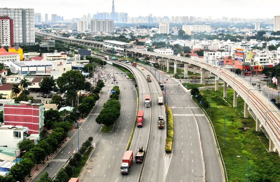 Từng bước thích nghi với điều kiện “bình thường mới” - Bài 4: Nới lỏng phù hợp, quản lý rủi ro với Covid-19 ảnh 2