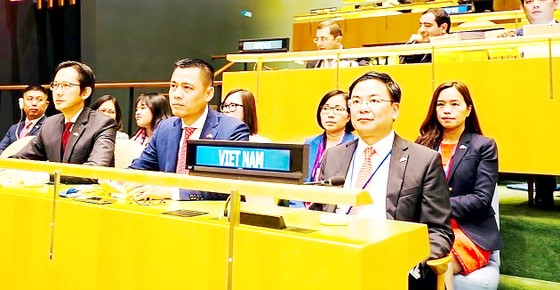 Đoàn Việt Nam tham dự phiên họp bỏ phiếu và công bố kết quả thành viên Hội đồng Nhân quyền Liên hiệp quốc nhiệm kỳ 2023-2025. Ảnh: TTXVN