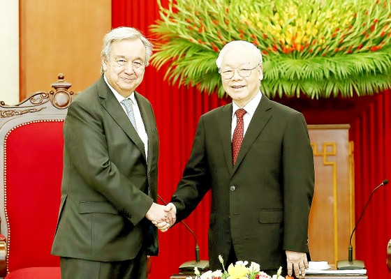 Tổng Bí thư Nguyễn Phú Trọng tiếp Tổng Thư ký LHQ Antonio Guterres. Ảnh: VIẾT CHUNG