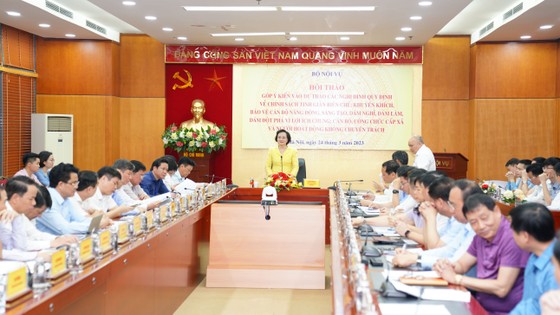 Bộ trưởng Phạm Thị Thanh Trà chủ trì hội thảo. Ảnh: ĐỖ TRUNG