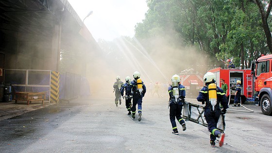 Công ty Vedan Việt Nam tích cực thực tập phương án chữa cháy và cứu nạn cứu hộ ảnh 4