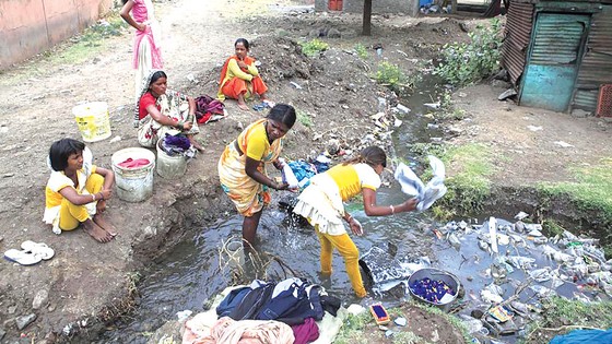 Nước sinh hoạt thiếu là vấn đề nan giải ở Ấn Độ