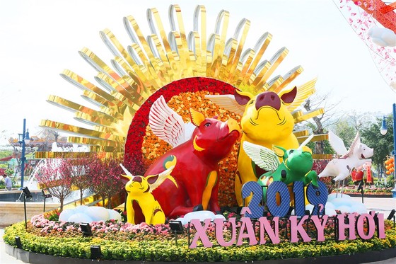 Phát cuồng với những góc check-in tại Lễ hội hoa xuân Sun World HaLong Complex ảnh 1
