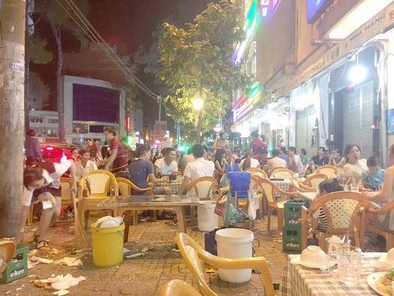 Tự kiểm soát, không lạm dụng rượu bia ảnh 1